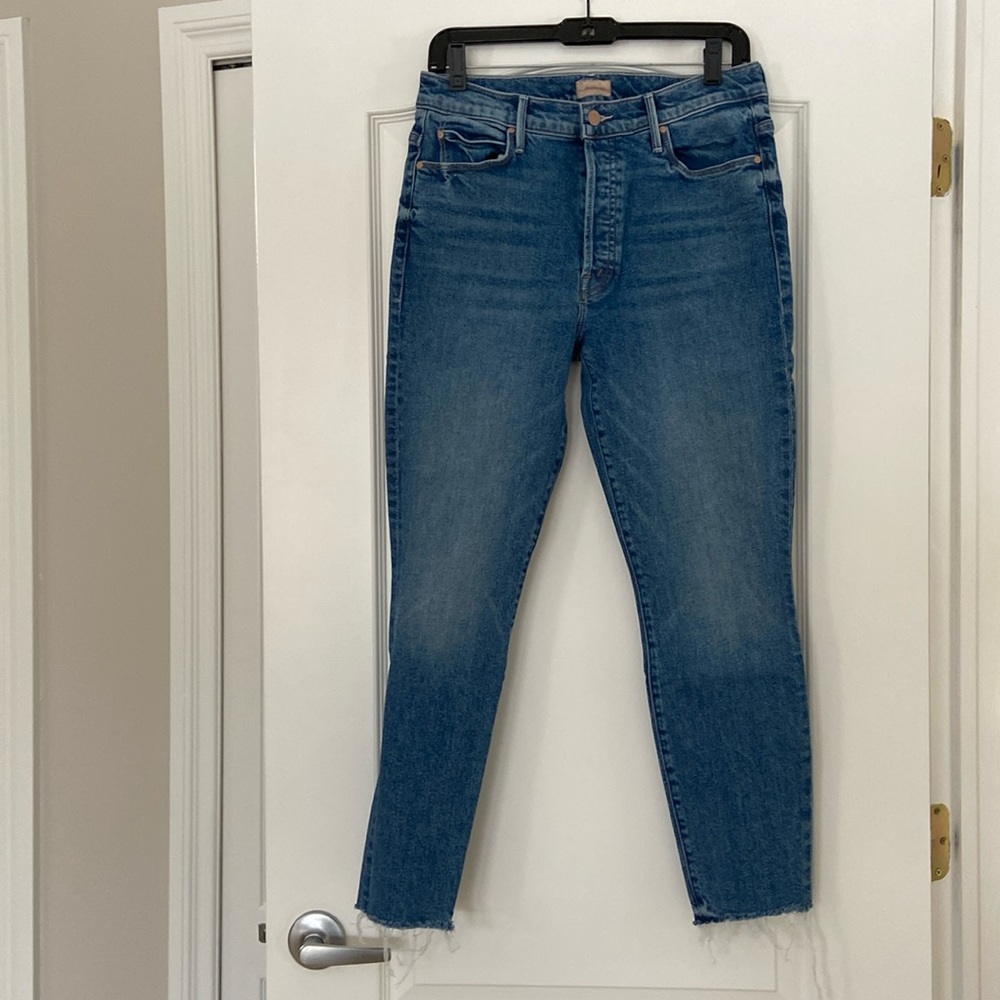 Mother. The Stunner Ankle Fray. Sz 30.